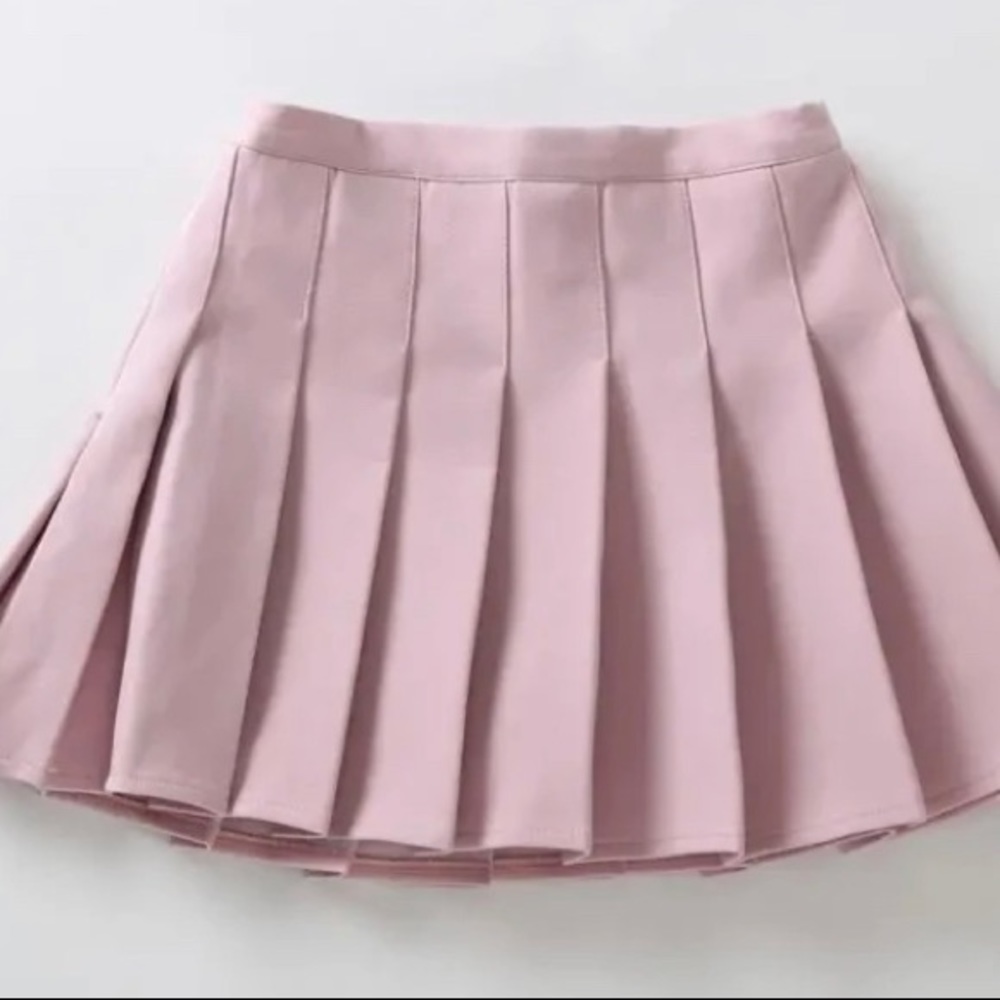 Pink Mini Pleated Skirt 💕💕